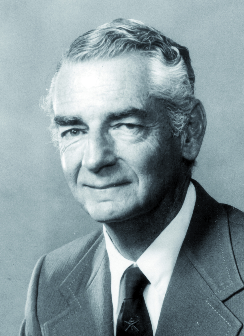 Portraitfoto von Herrn Davis-Philip-E. Palmer.
