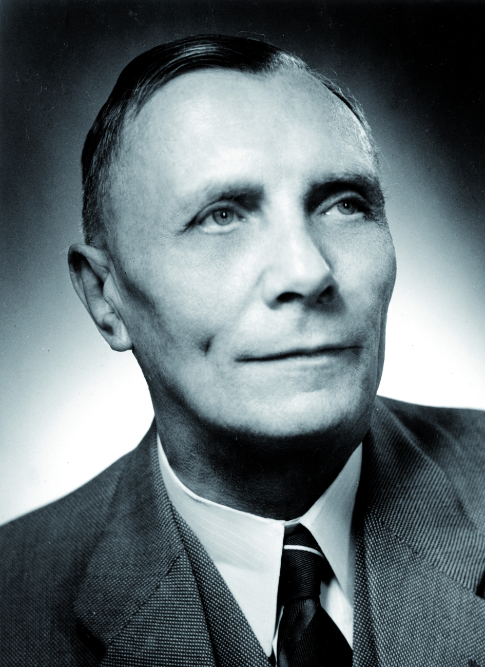 1951, Glocker, R Portraitfoto von Herrn Glocker.